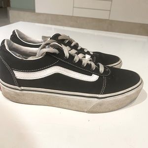 black and white vans